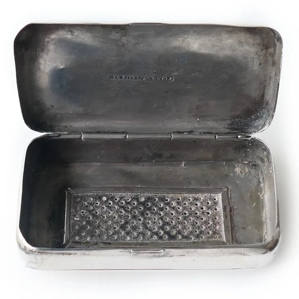 Edward Souness (Dunedin) silver and nephrite vesta, Image 1++